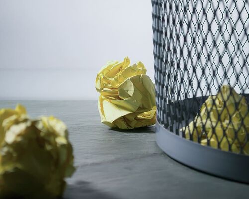 bin-blur-close-up-color