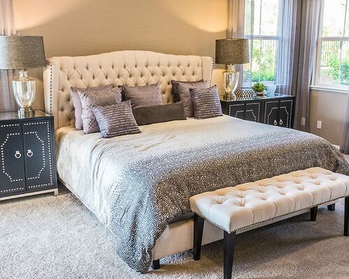 bed-bedroom-furniture-cushions