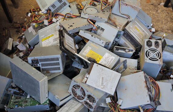 舞鶴市にて営業している市井総合はゴミ屋敷の片付けに対応する業者です